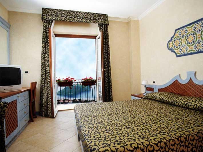 Hotel Residenza Del Golfo 普拉亚·阿马勒 外观 照片