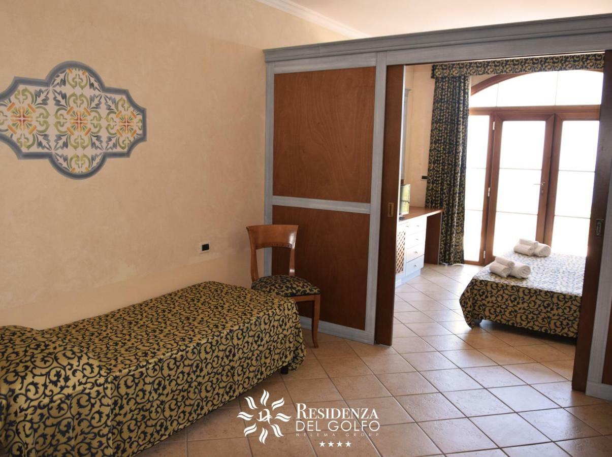 Hotel Residenza Del Golfo 普拉亚·阿马勒 外观 照片