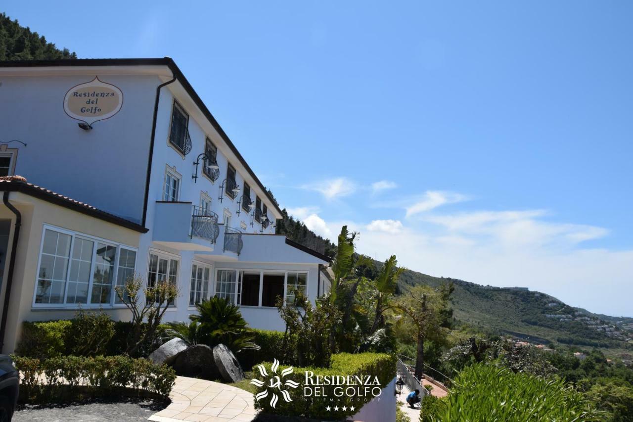 Hotel Residenza Del Golfo 普拉亚·阿马勒 外观 照片